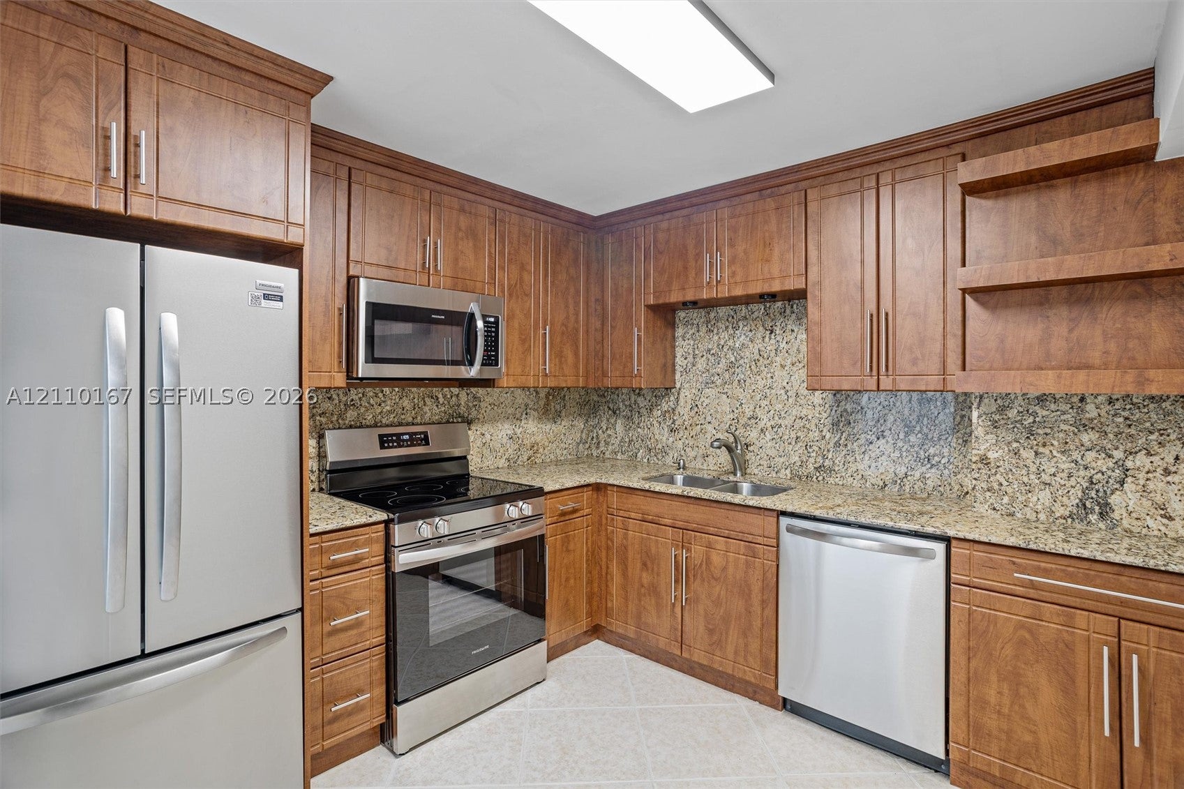 2851 NE 183rd St 309E