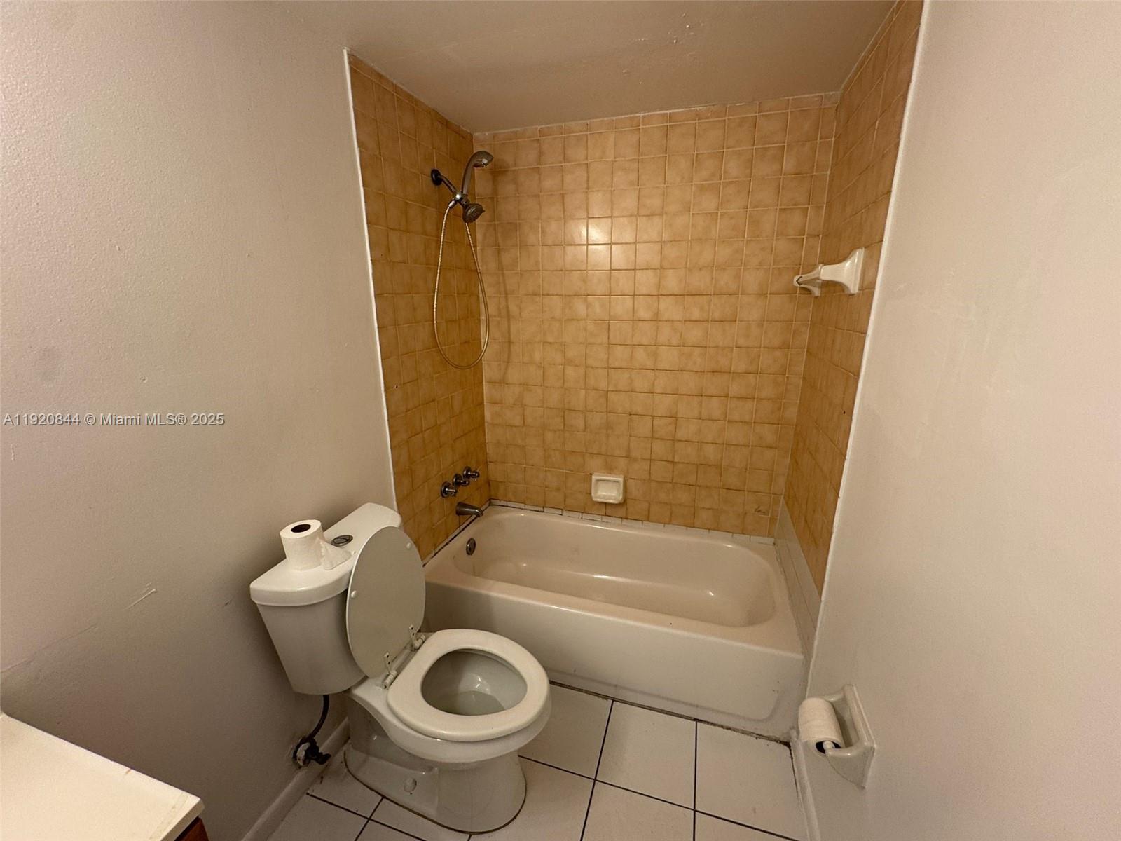 SUNSET HILLS I CONDOMINIU - Residential Lease