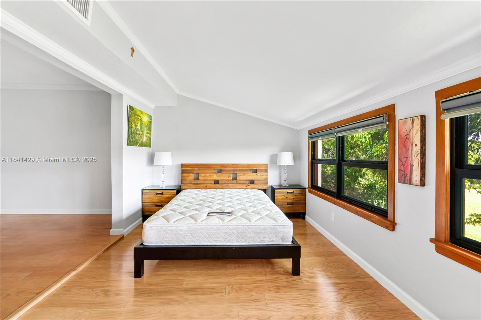 SANDPIPER POINT - Residential