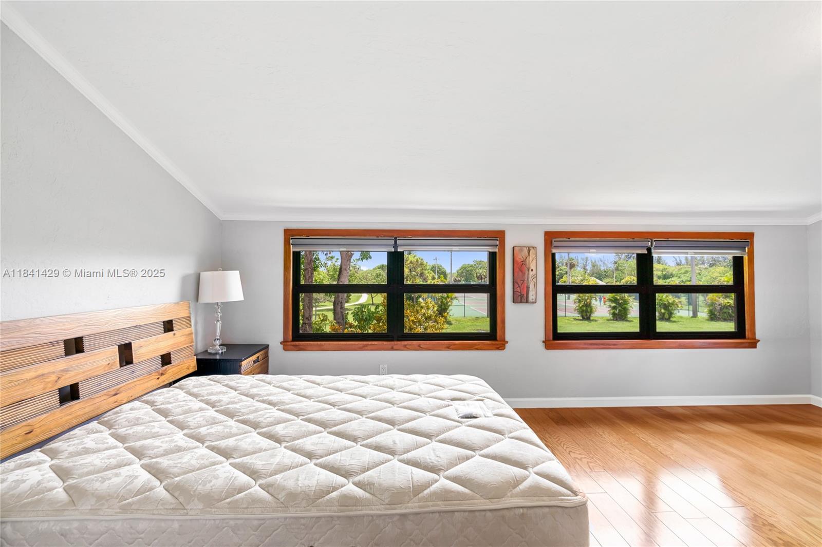 SANDPIPER POINT - Residential