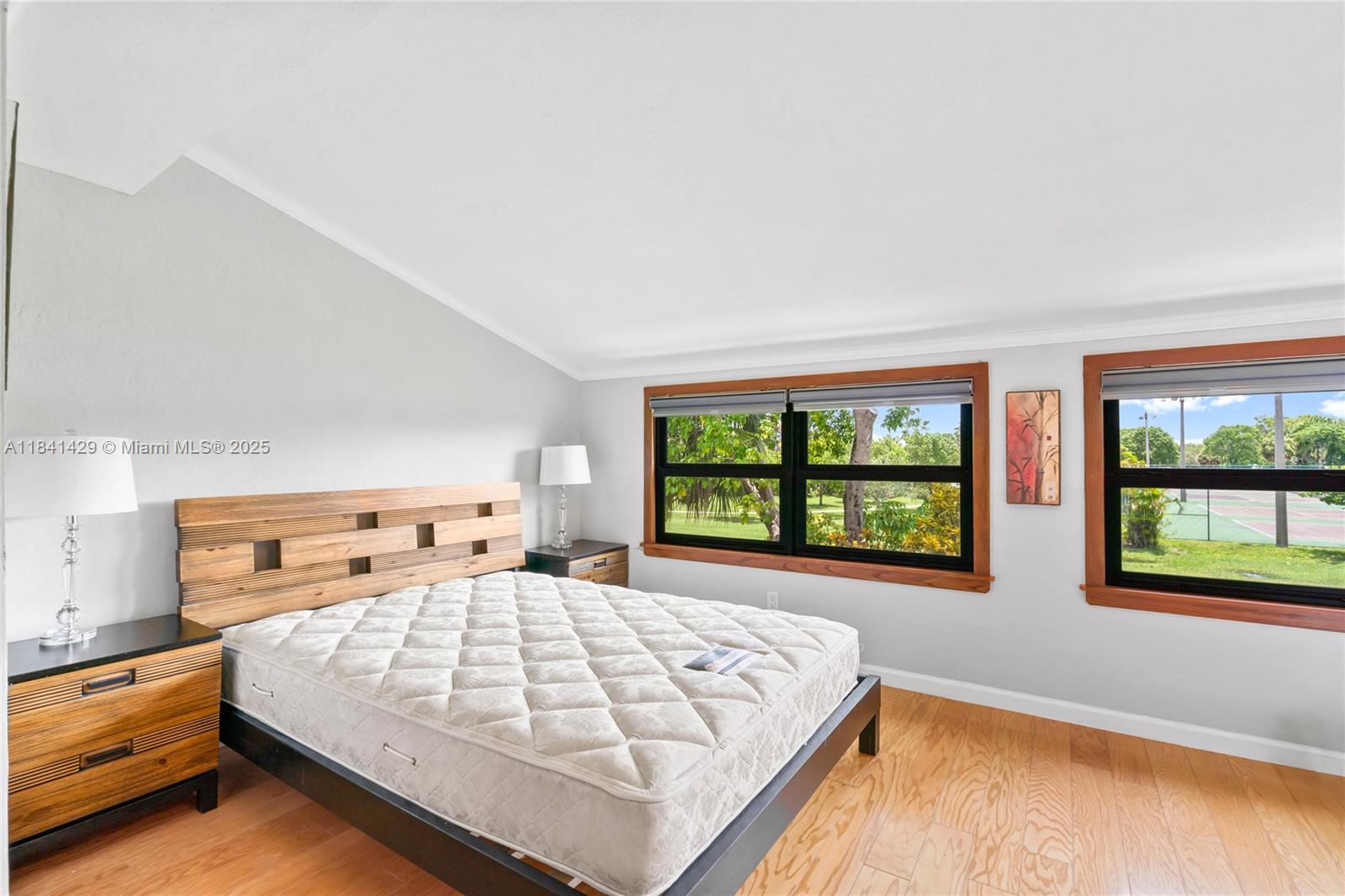 SANDPIPER POINT - Residential