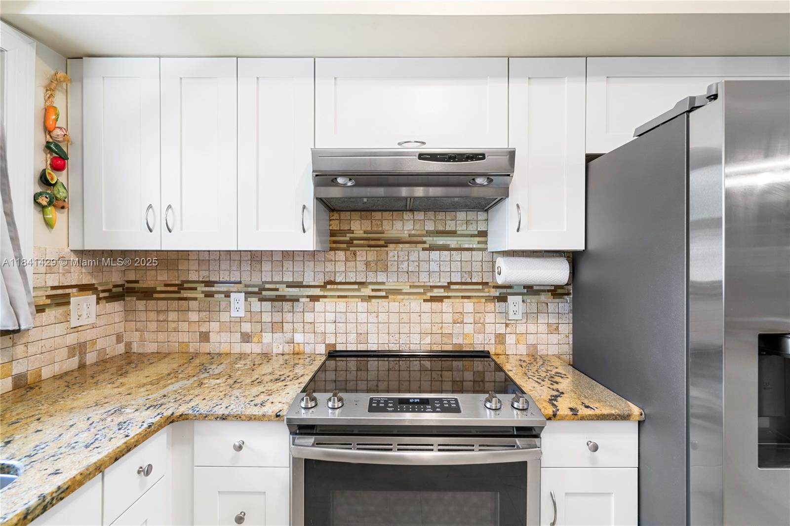 SANDPIPER POINT - Residential