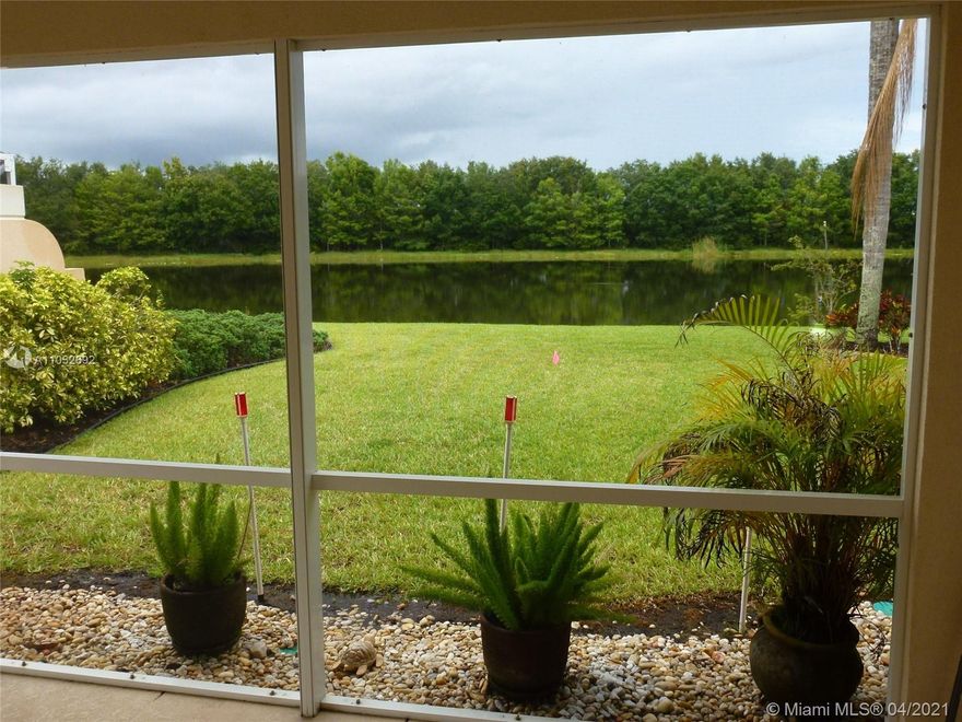 Immaculate Divosta Capri III Lakefront lot, nicely upgraded, move-in ready condition. Granite/Stainless kitchen, totally landscaped, custom fans, fully covered screened porch on lake. Open floor plan, full size laundry room with sink, counter space, and storage.  Upgrades include Epoxy garage floor, central vacuum system, plantation shutters, wall unit in Living room, and full accordion hurricane shutters. Bedrooms painted light tan since photos.  Pet considered.