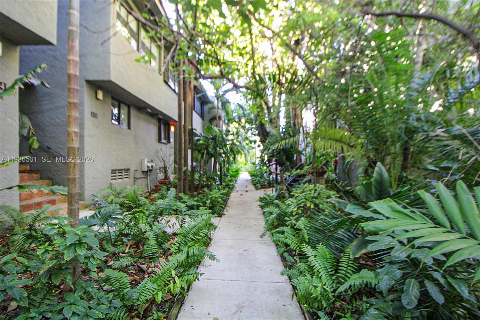 SNUG HARBOR - Residential