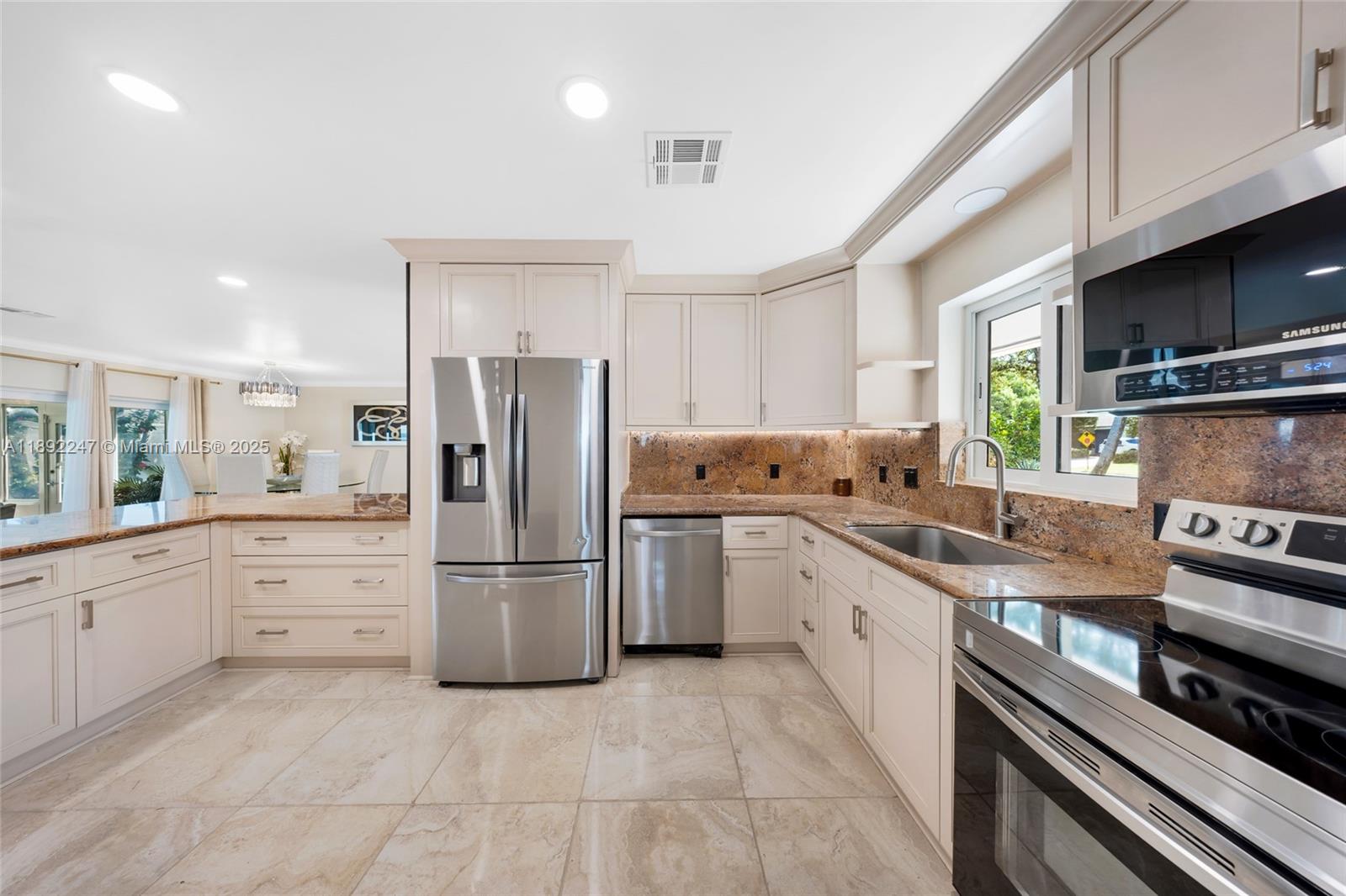 CORAL RIDGE ADD - Residential