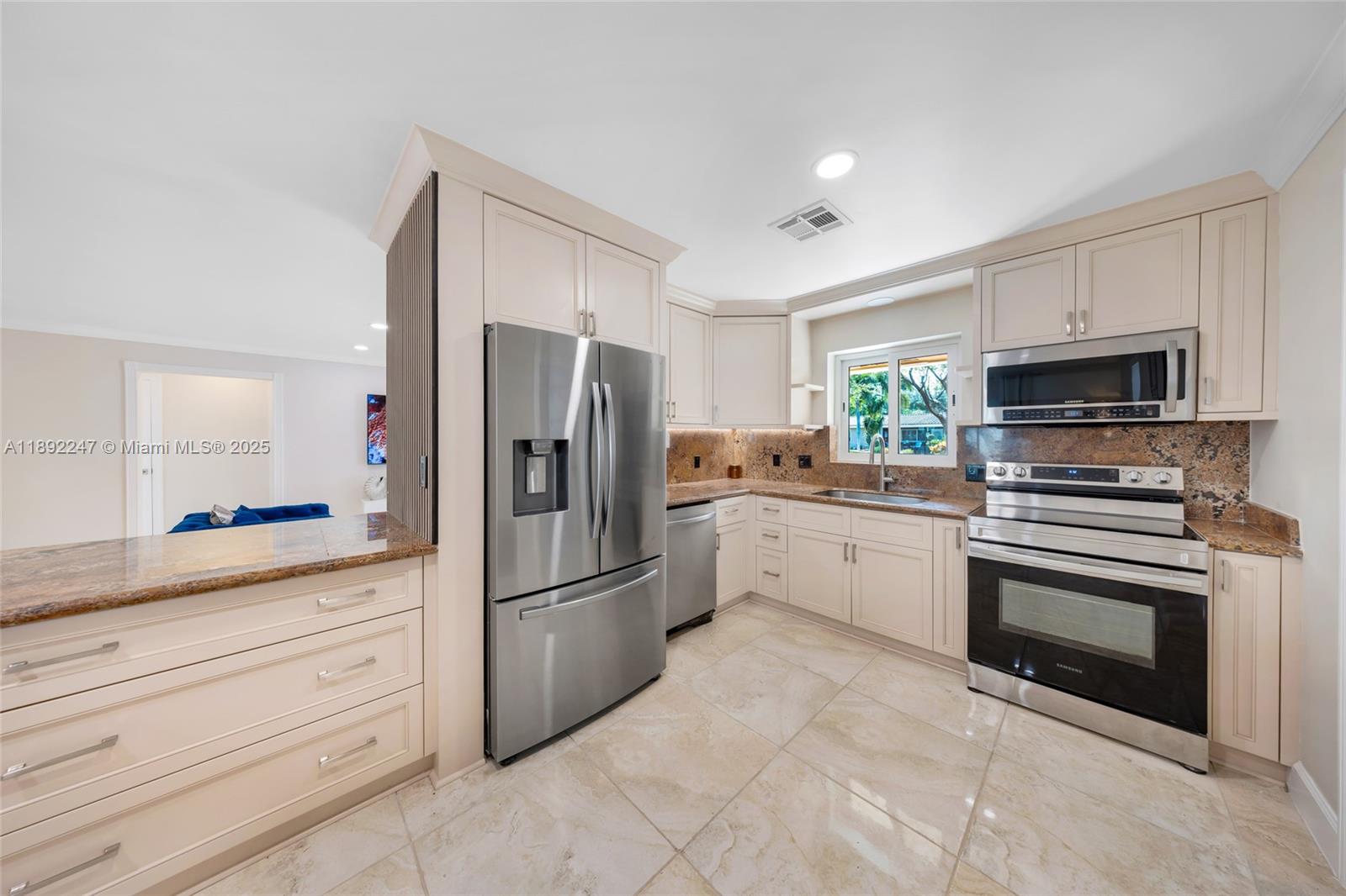 CORAL RIDGE ADD - Residential