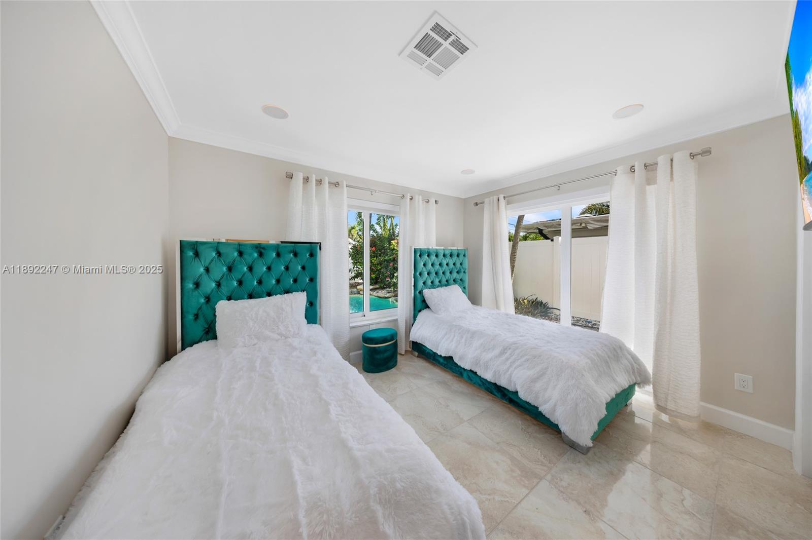 CORAL RIDGE ADD - Residential