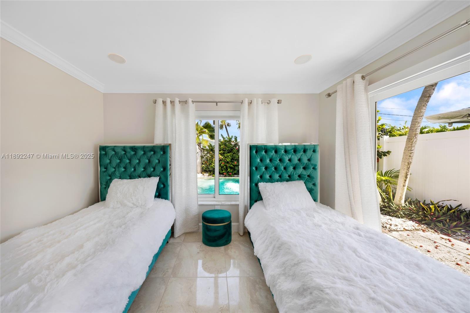 CORAL RIDGE ADD - Residential