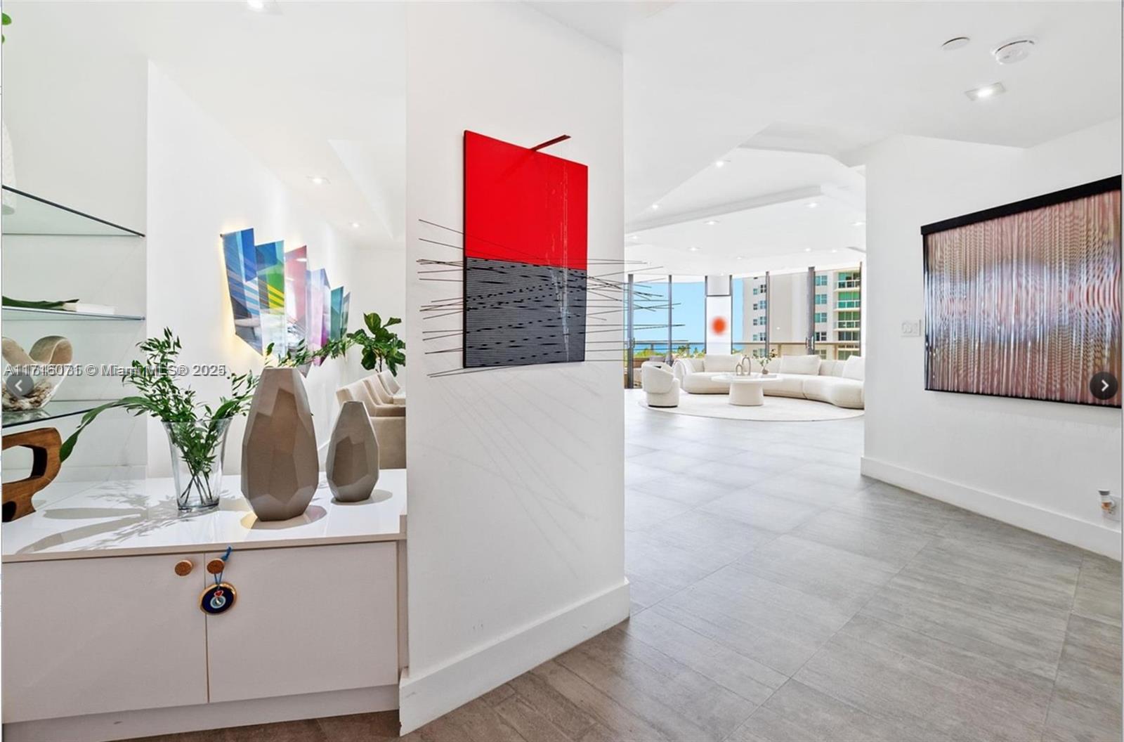 HAMPTONS WEST CONDO - Residential Lease