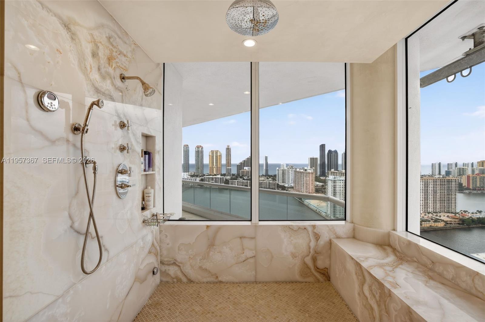 2600 ISL BLVD WILLIAMS IS - Residential