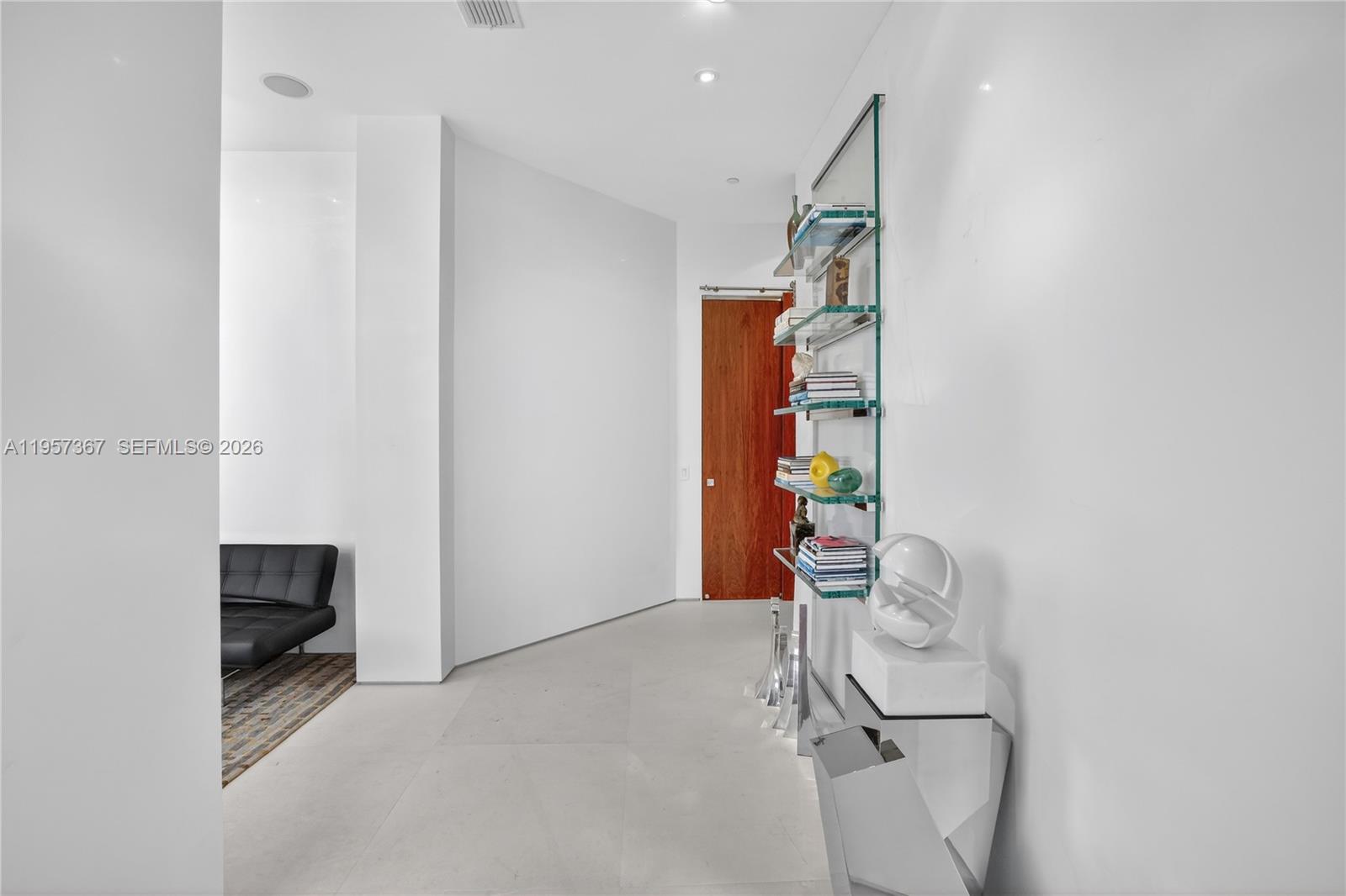 2600 ISL BLVD WILLIAMS IS - Residential