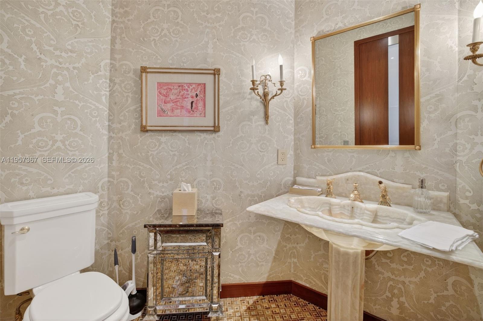 2600 ISL BLVD WILLIAMS IS - Residential