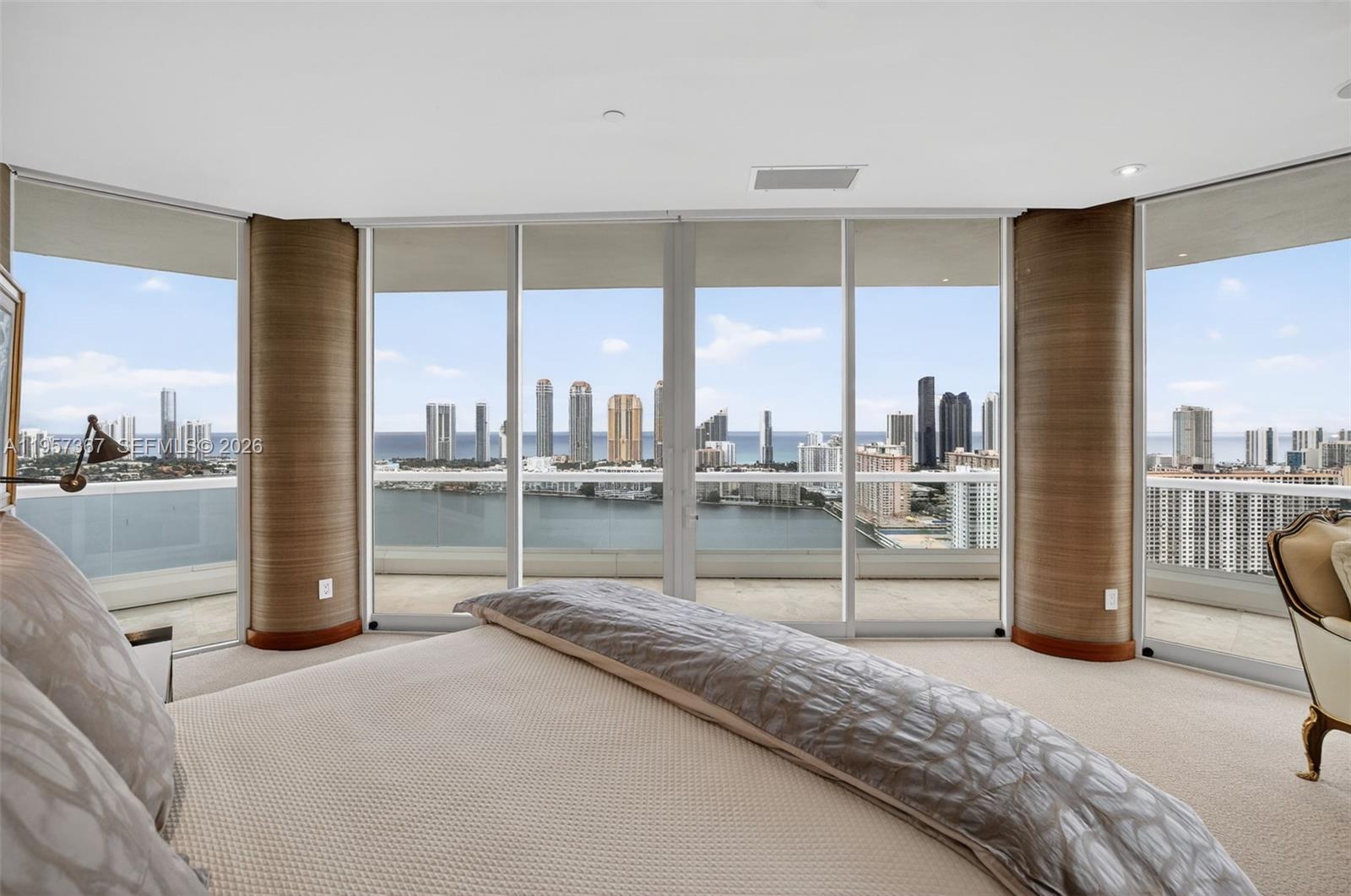 2600 ISL BLVD WILLIAMS IS - Residential