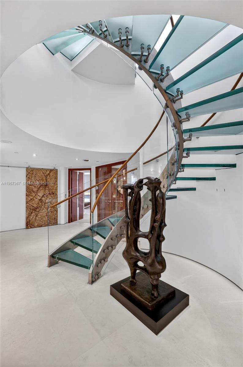 2600 ISL BLVD WILLIAMS IS - Residential