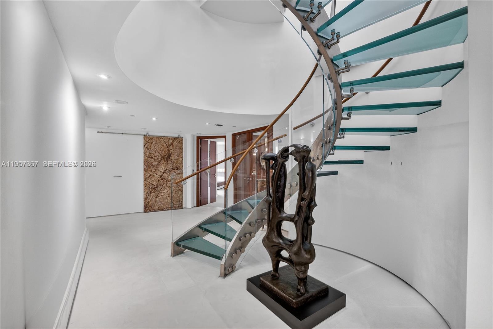 2600 ISL BLVD WILLIAMS IS - Residential