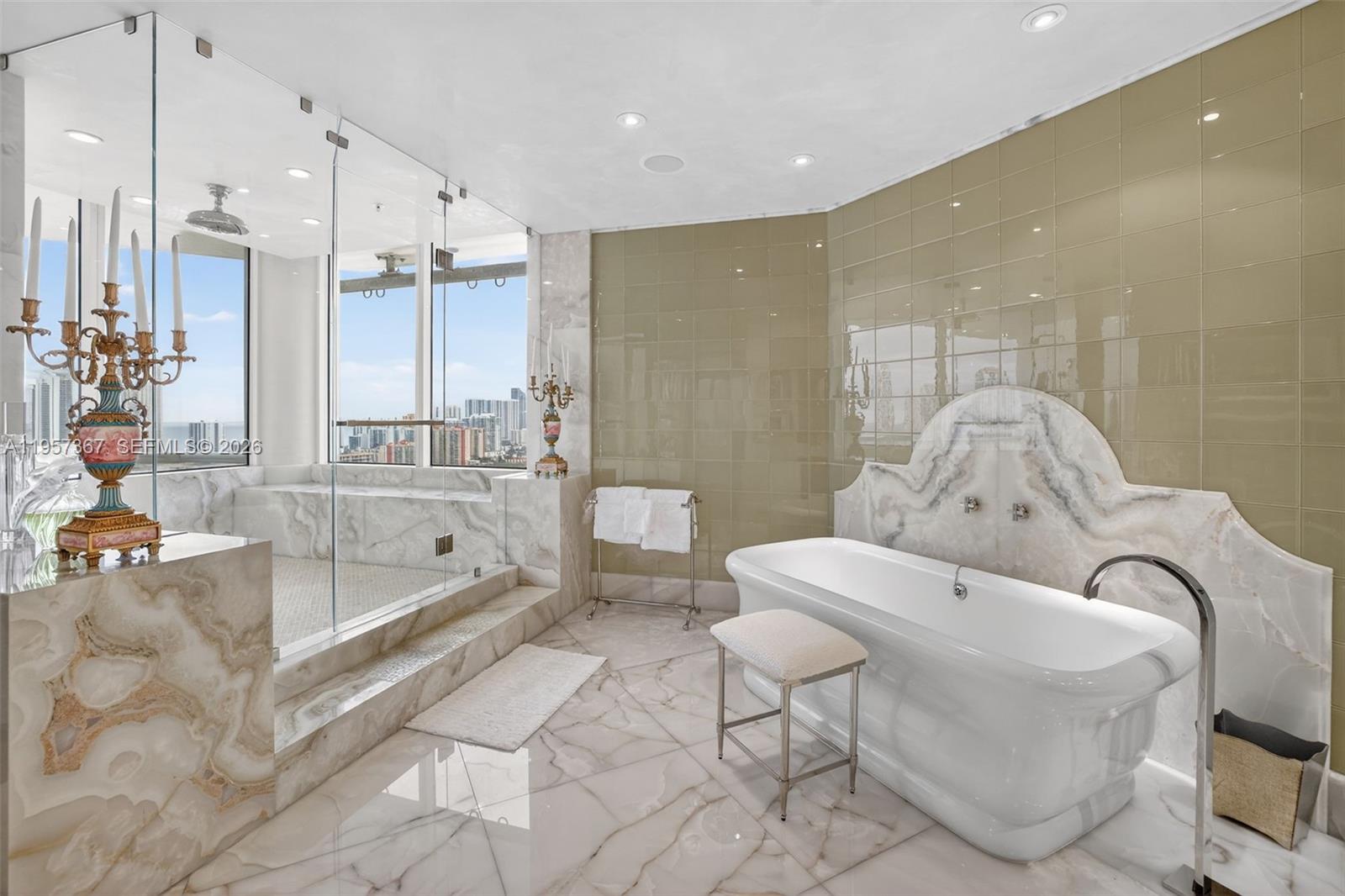 2600 ISL BLVD WILLIAMS IS - Residential