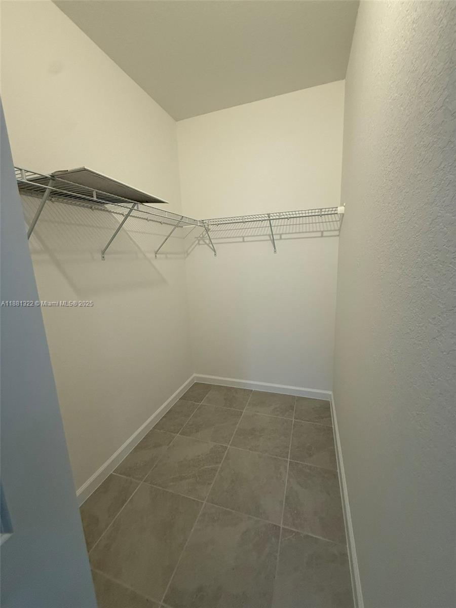 Lagos at Altamira - Residential Lease