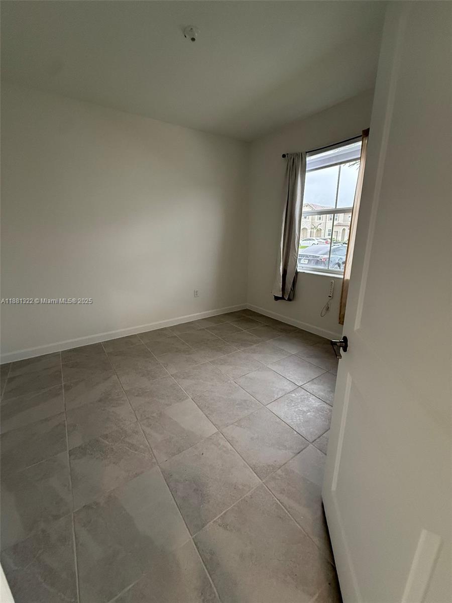 Lagos at Altamira - Residential Lease