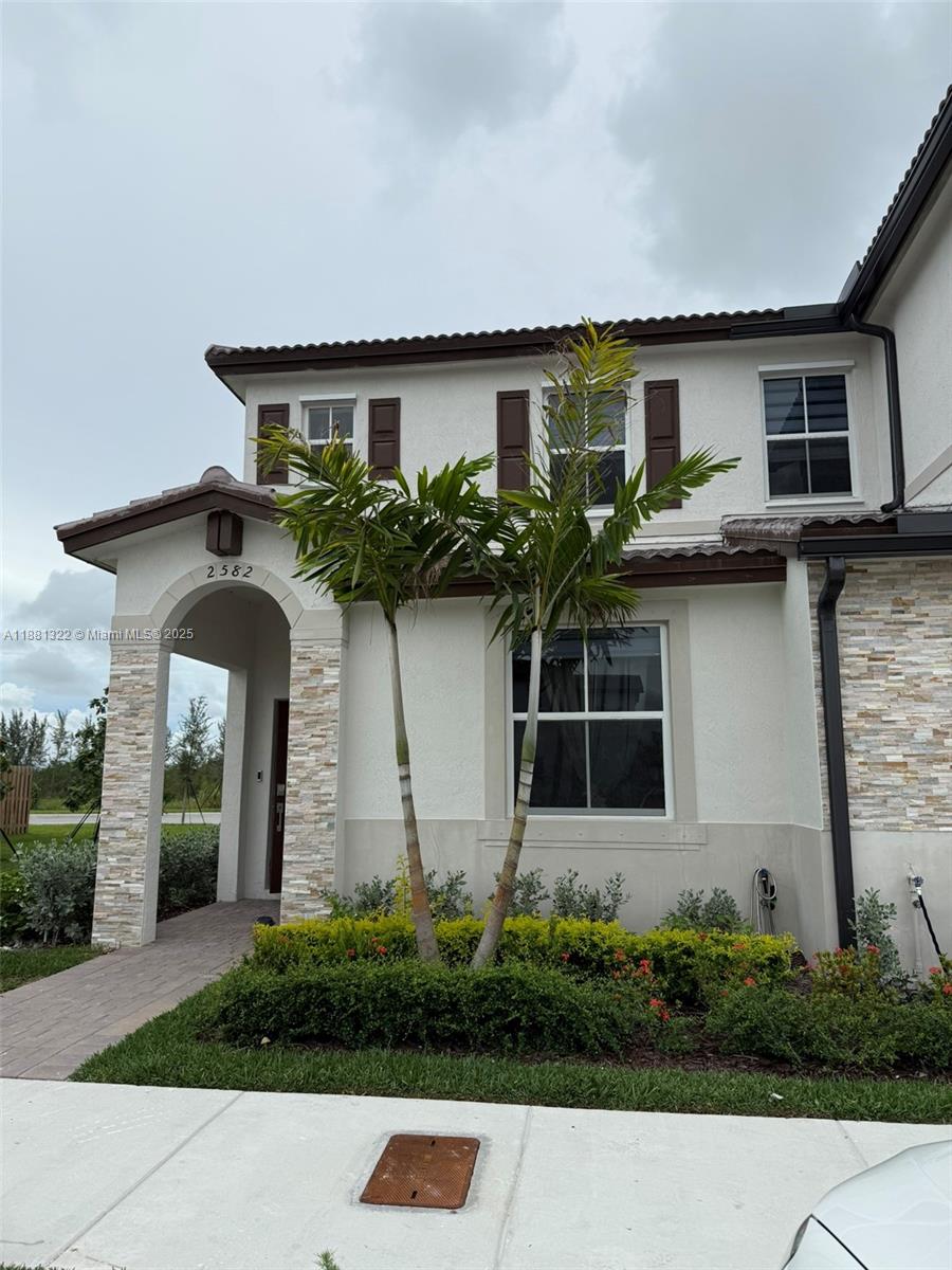 Lagos at Altamira - Residential Lease