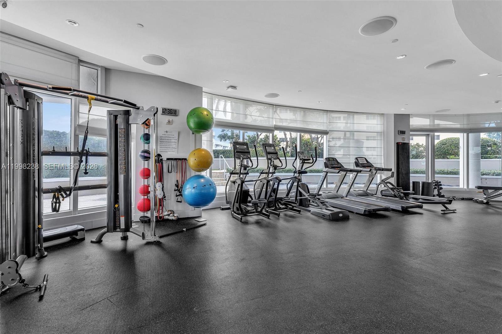 MOSAIC ON MIAMI BEACH CON - Residential