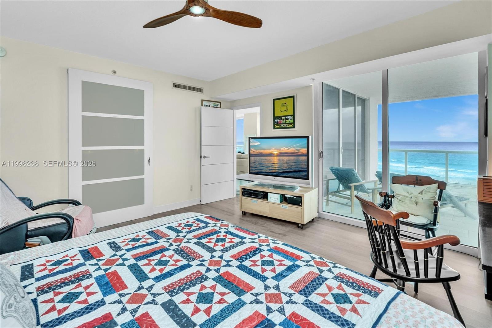 MOSAIC ON MIAMI BEACH CON - Residential