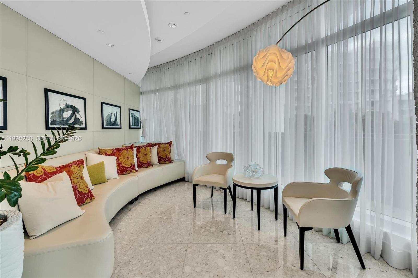 MOSAIC ON MIAMI BEACH CON - Residential