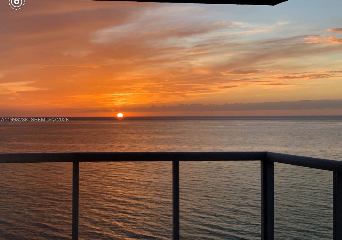 MOSAIC ON MIAMI BEACH CON - Residential