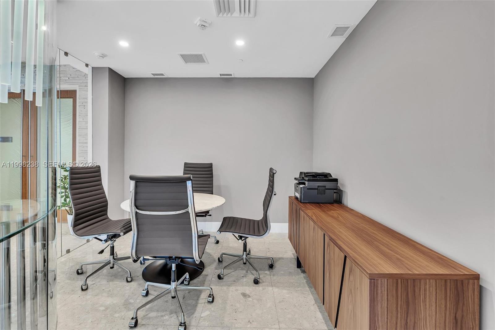 MOSAIC ON MIAMI BEACH CON - Residential