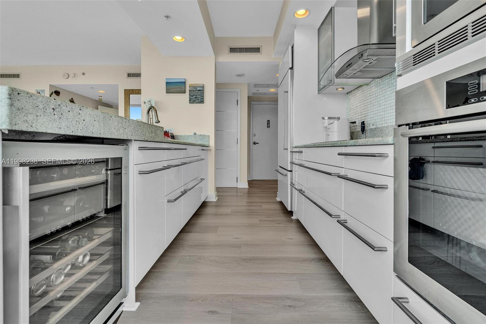 MOSAIC ON MIAMI BEACH CON - Residential