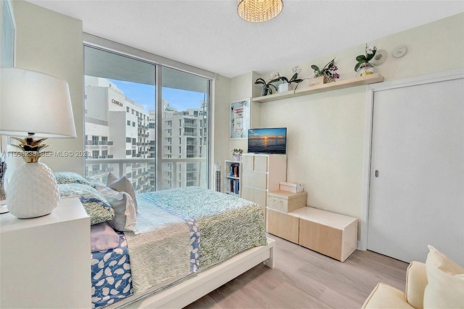 MOSAIC ON MIAMI BEACH CON - Residential