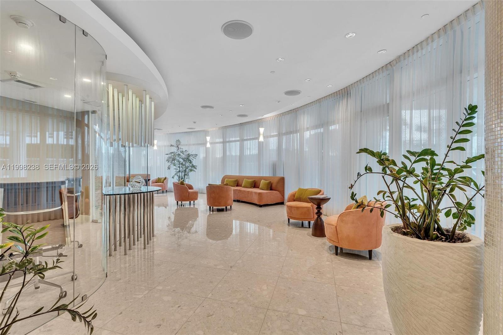 MOSAIC ON MIAMI BEACH CON - Residential