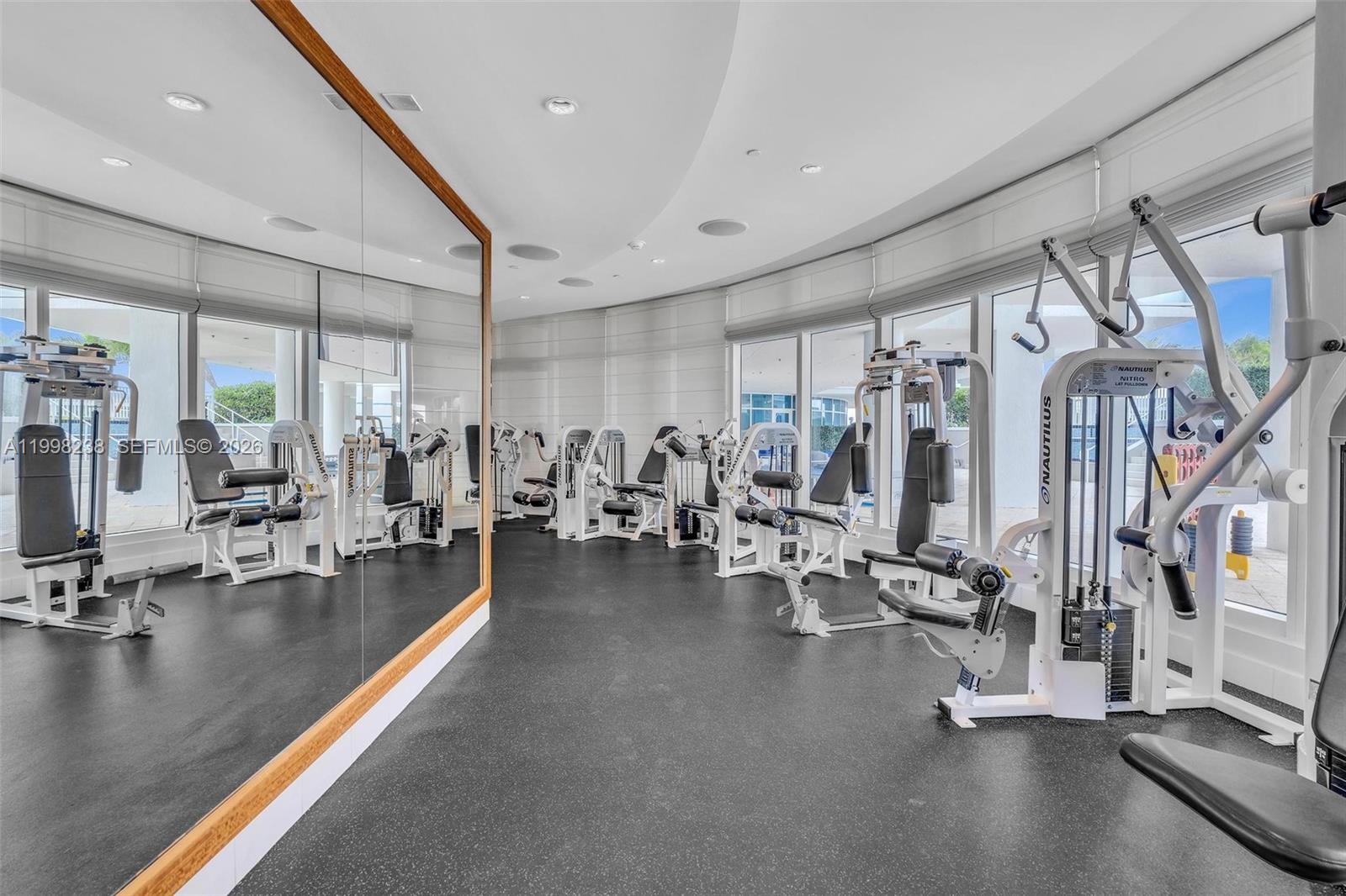 MOSAIC ON MIAMI BEACH CON - Residential