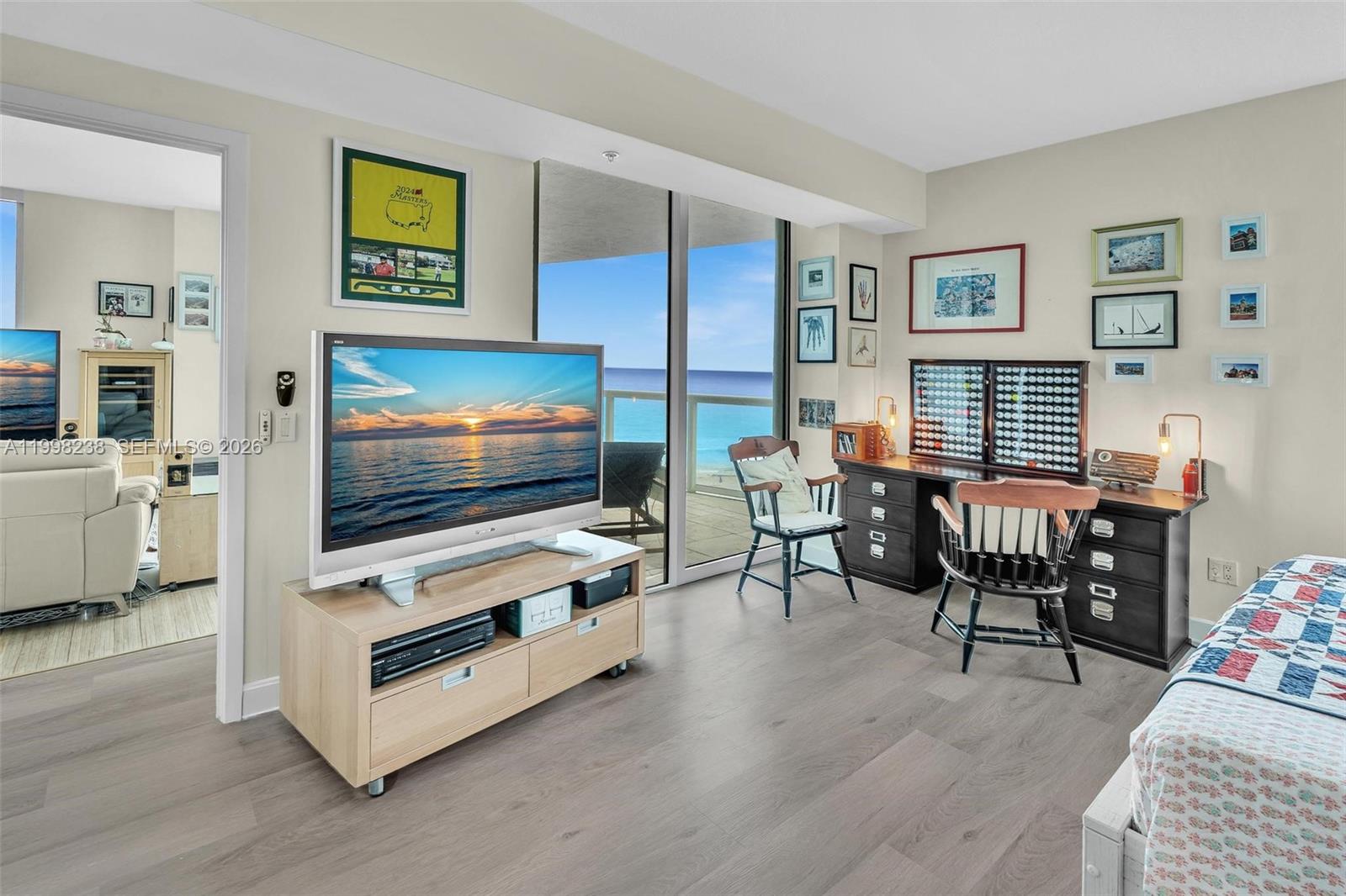 MOSAIC ON MIAMI BEACH CON - Residential