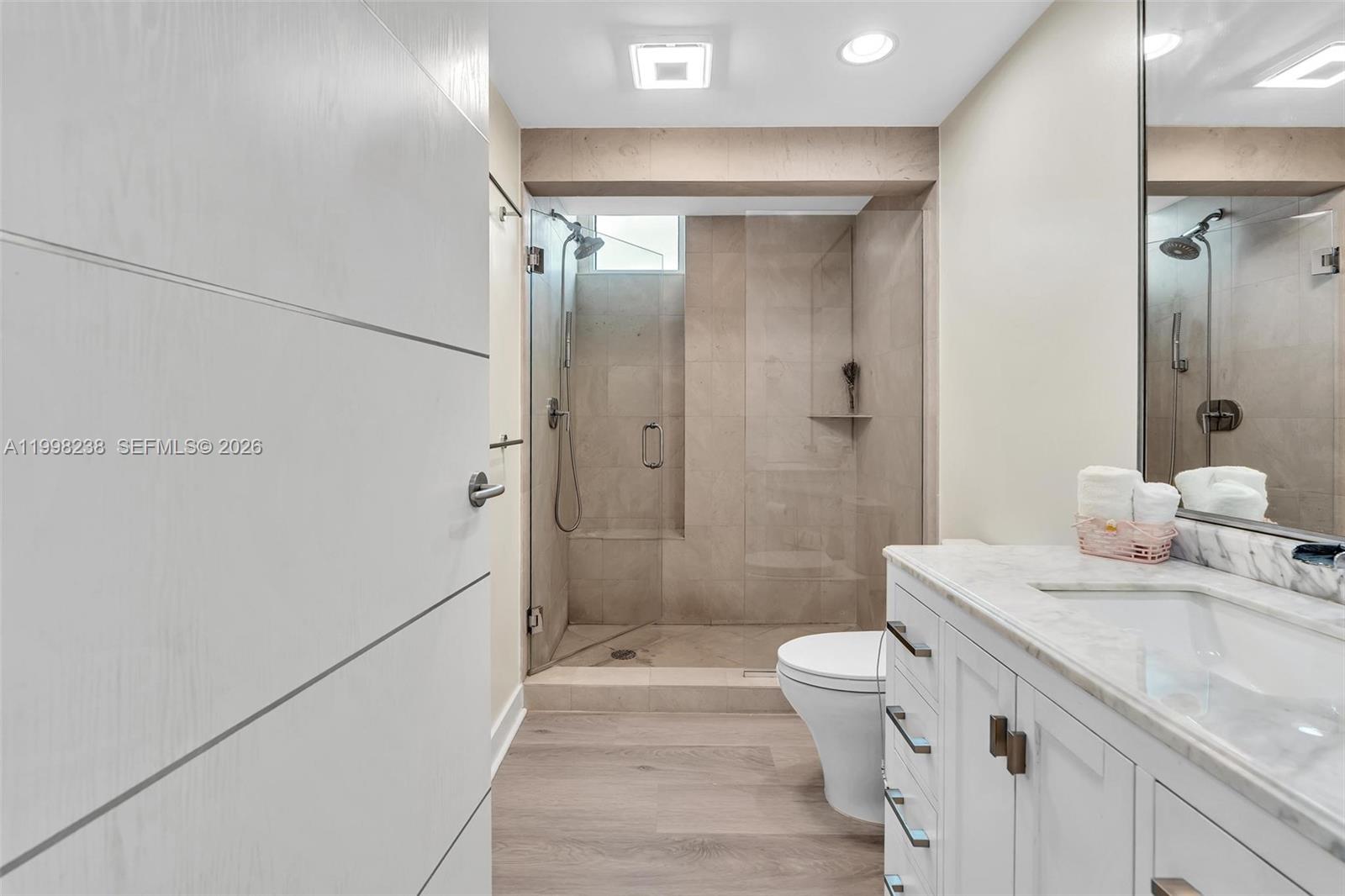 MOSAIC ON MIAMI BEACH CON - Residential