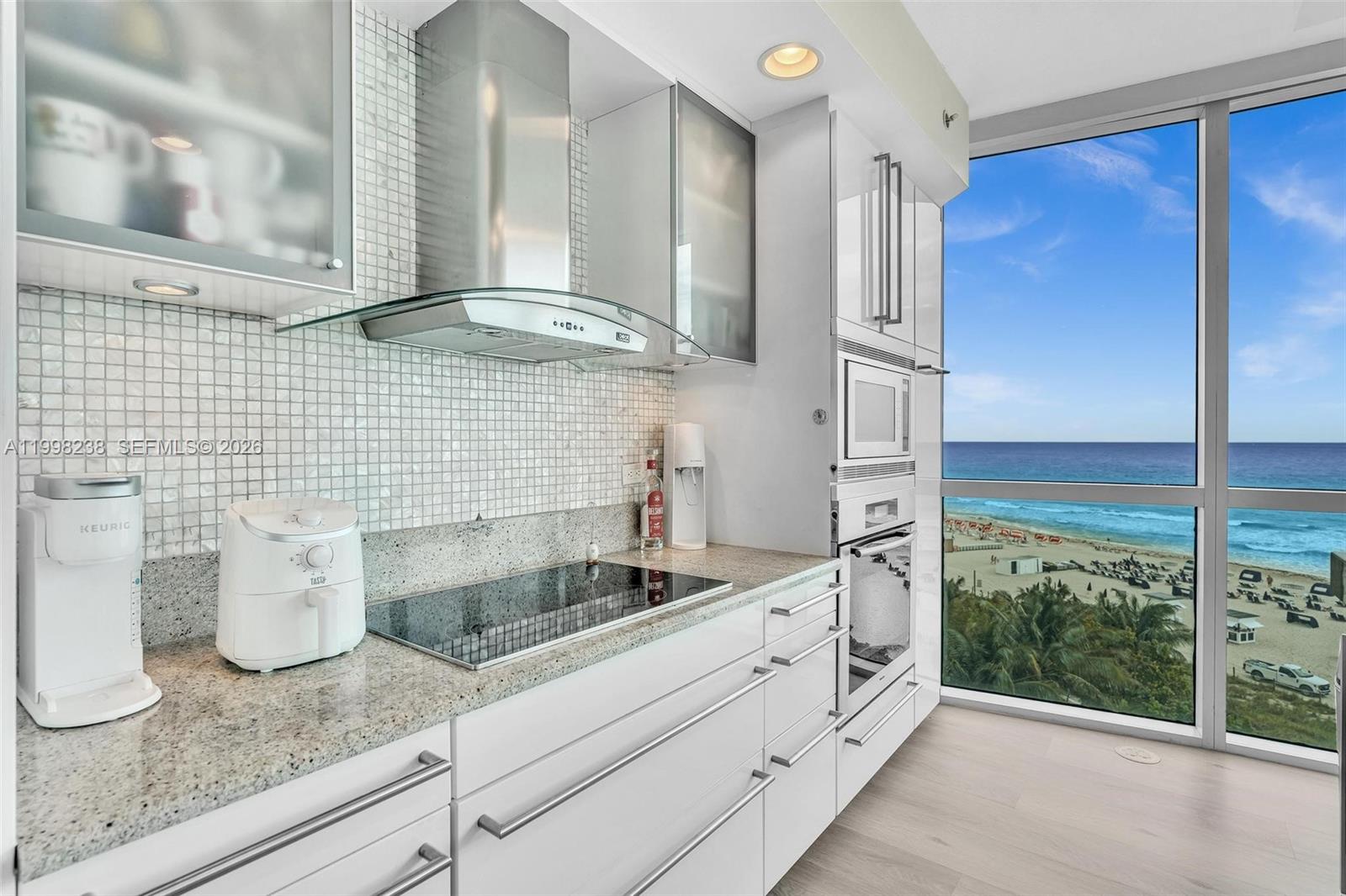 MOSAIC ON MIAMI BEACH CON - Residential