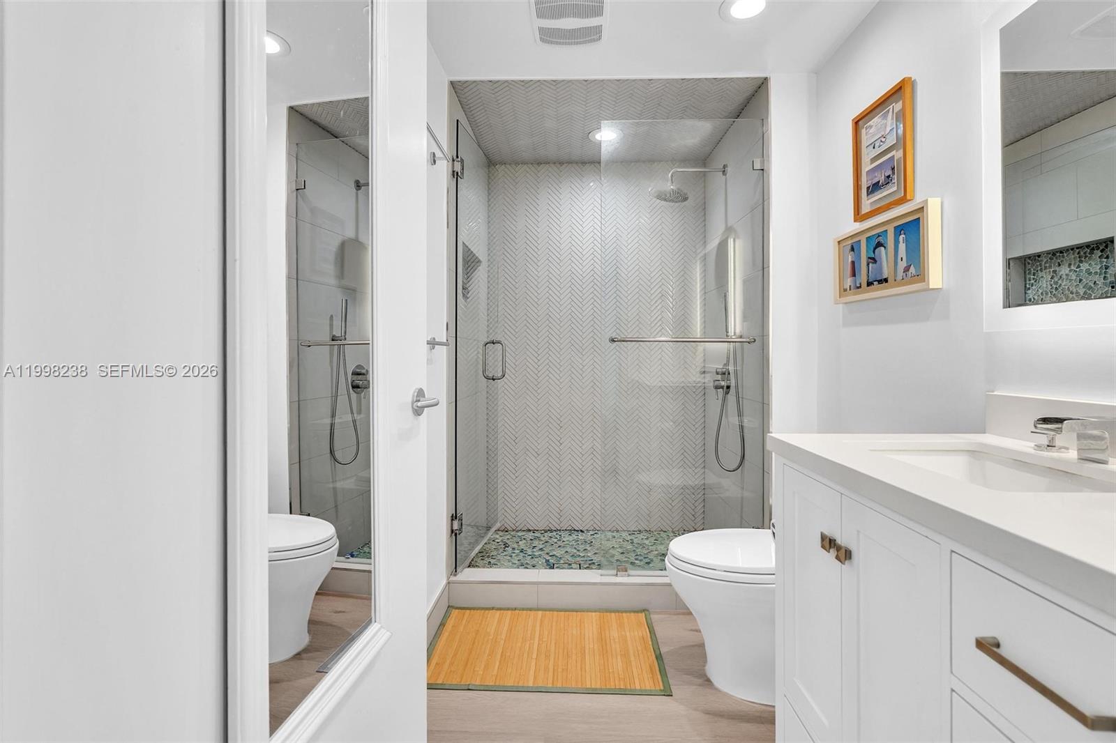 MOSAIC ON MIAMI BEACH CON - Residential