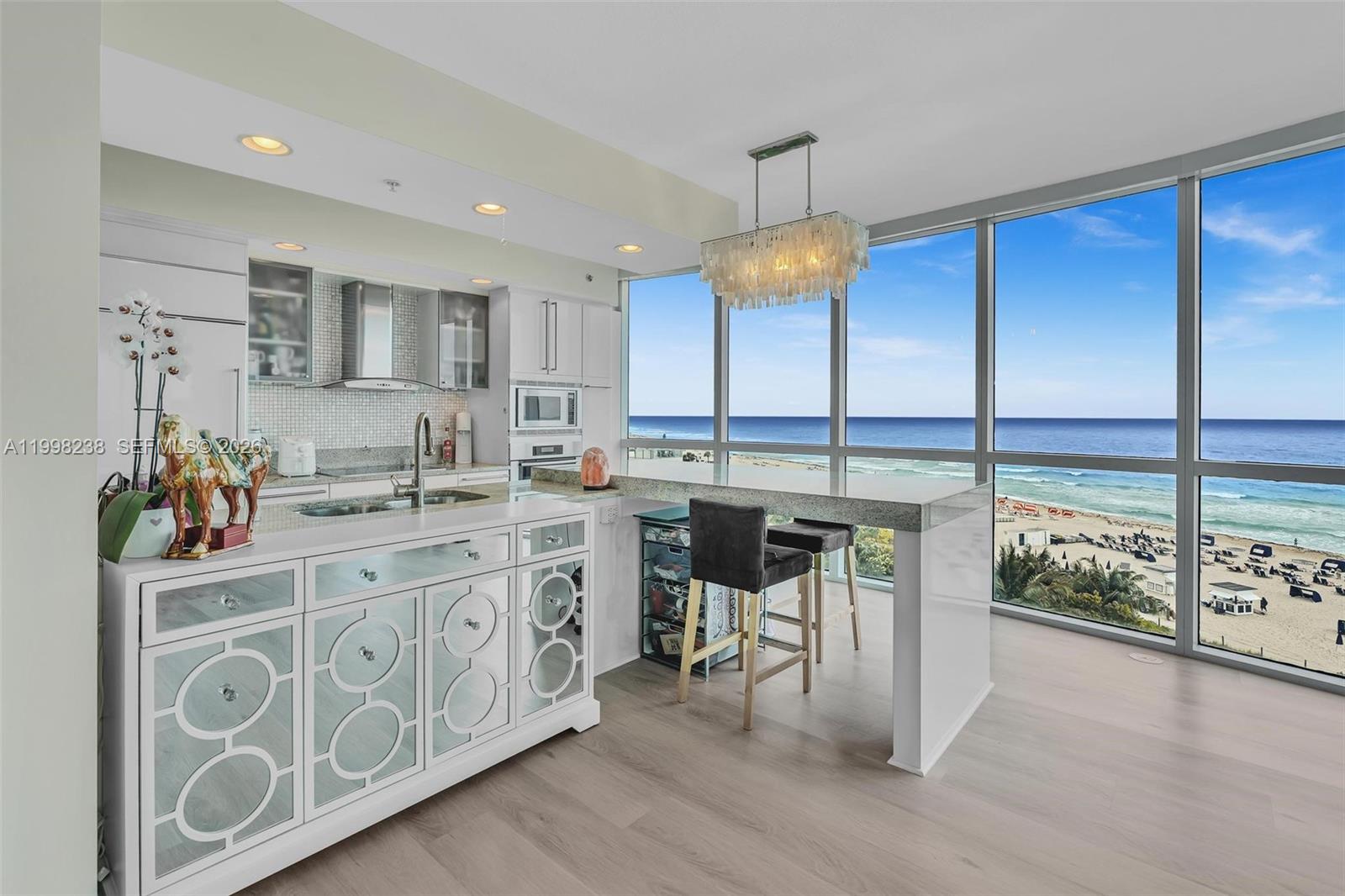 MOSAIC ON MIAMI BEACH CON - Residential