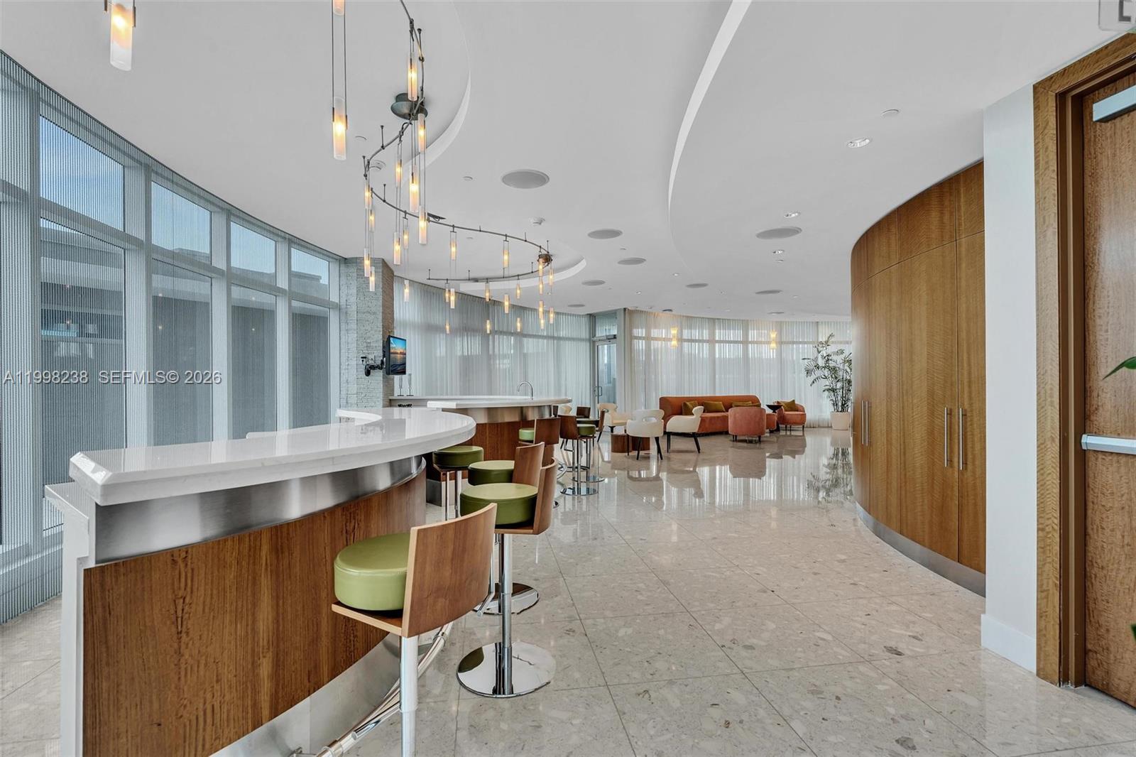 MOSAIC ON MIAMI BEACH CON - Residential