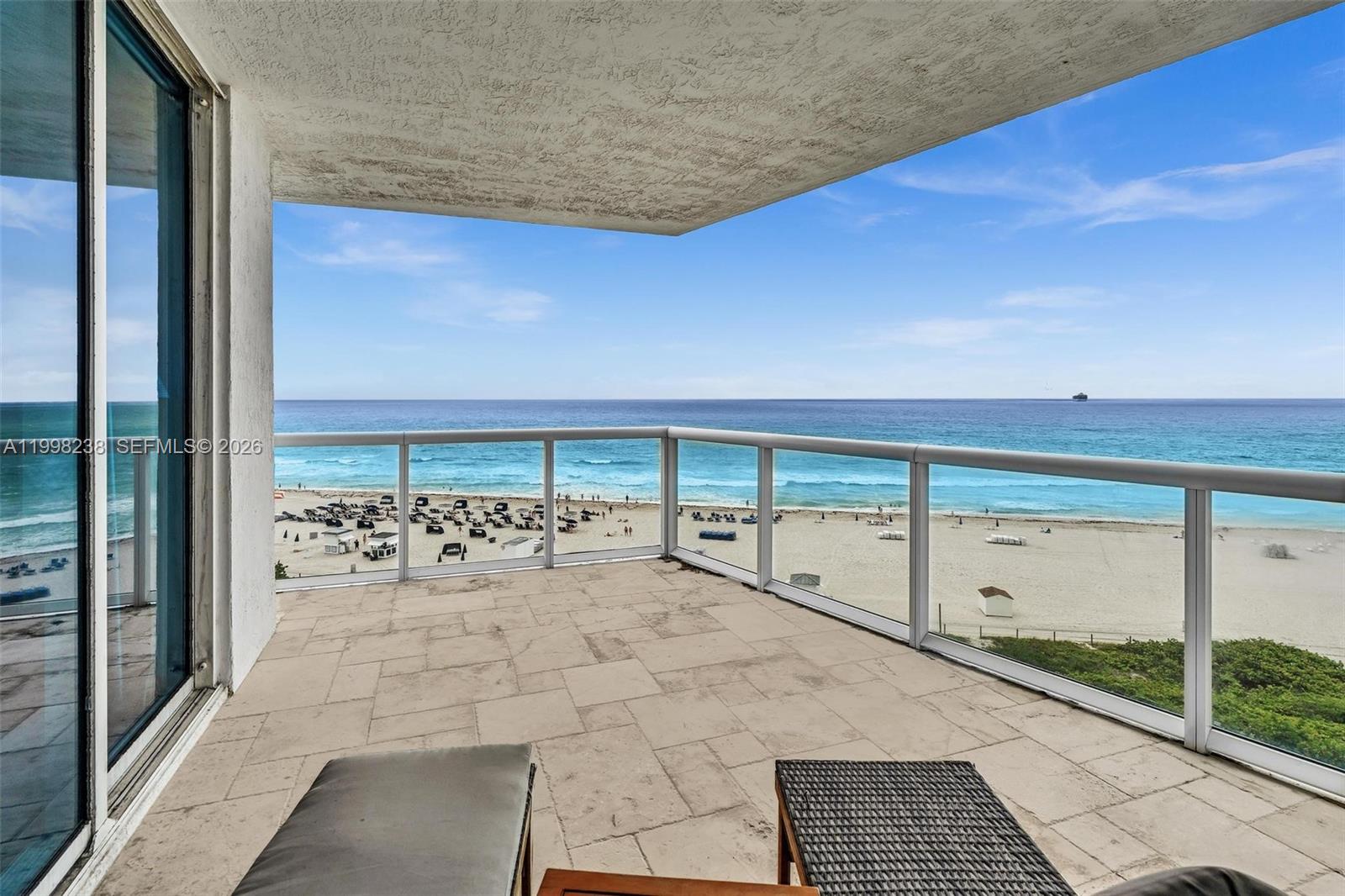 MOSAIC ON MIAMI BEACH CON - Residential