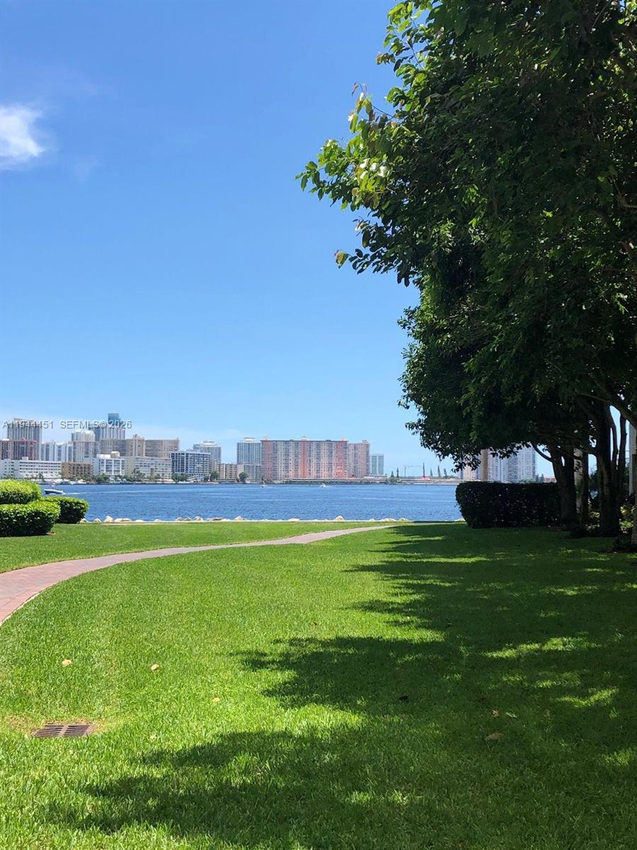 MYSTIC POINTE CONDO NO TH - Residential Lease