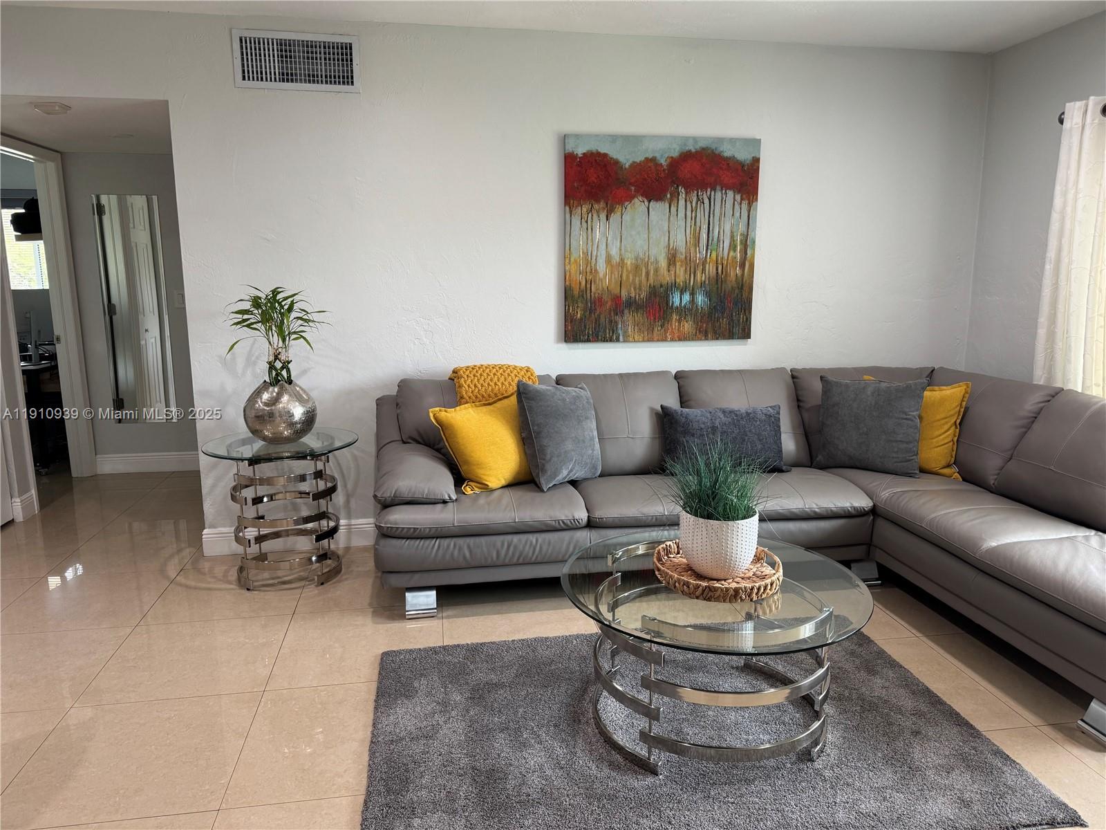 RESIDENCES @ THE FALLS CO - Residential Lease