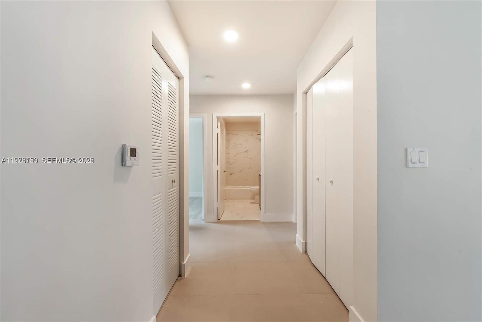 RIVERWOOD - Residential Lease