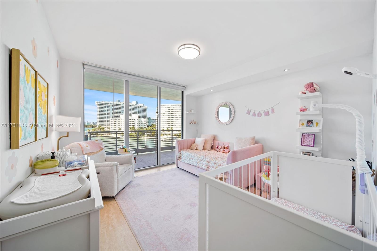 CAPRI SOUTH BEACH CONDO - Residential
