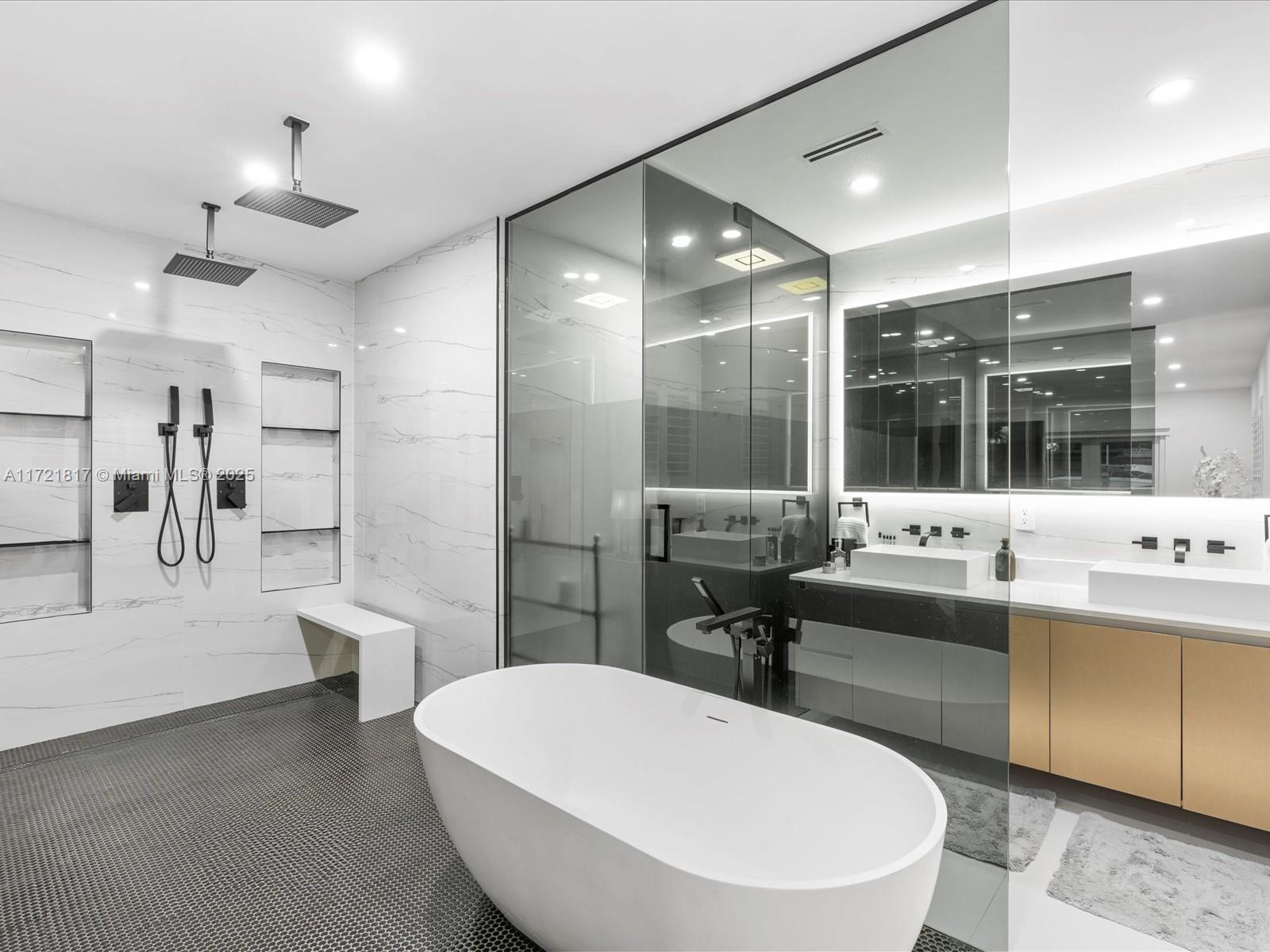 BISCAYNE POINT - Residential
