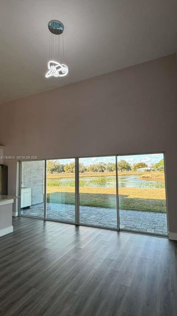 SPRING LAKE VILLAGE V - Residential