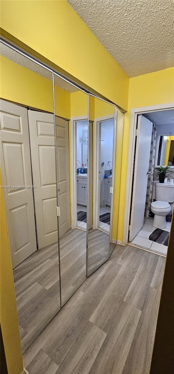 HOLIDAY PARK 1 CONDO - Residential