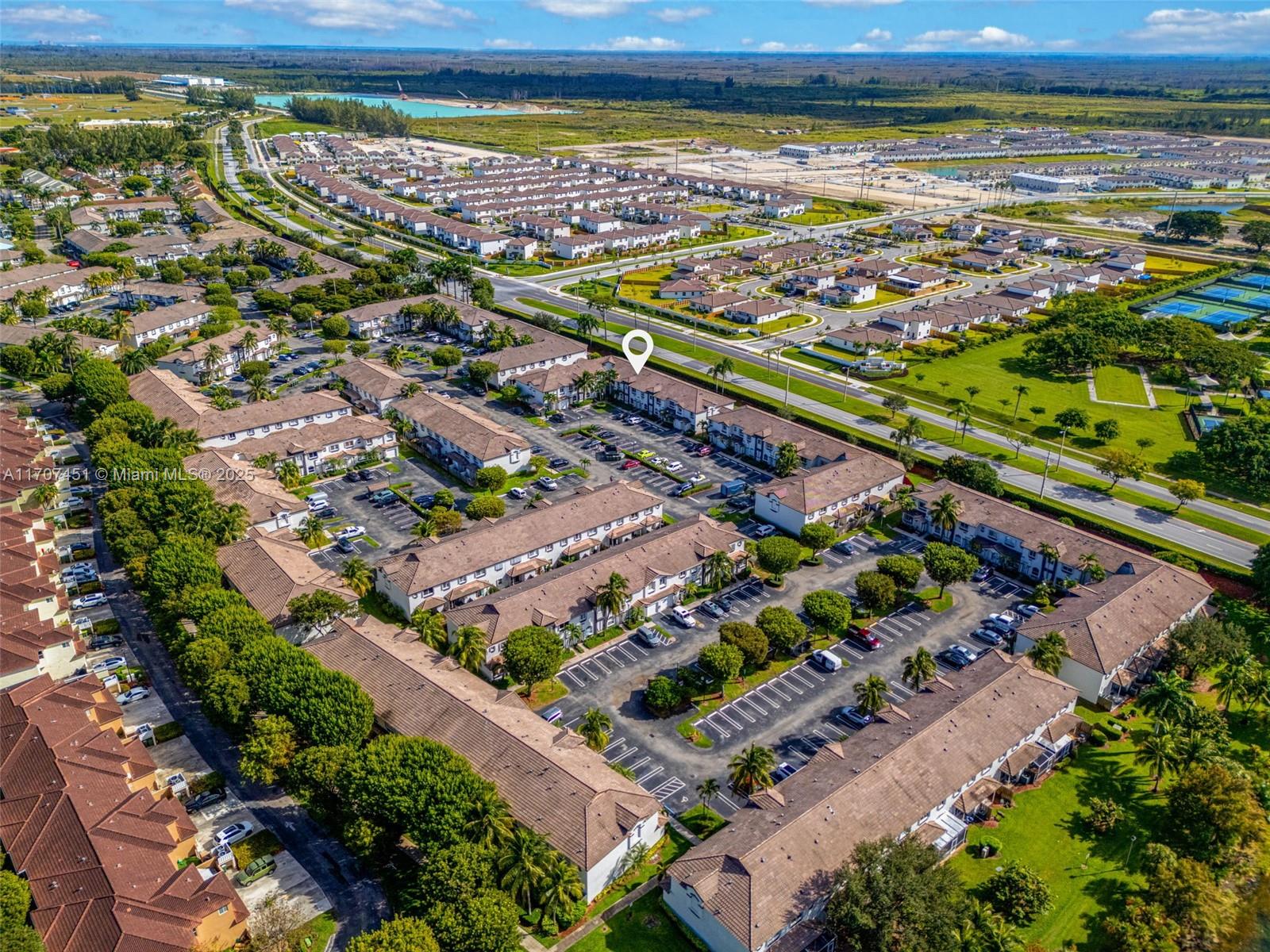 TOWNGATE CONDO TEN - Residential