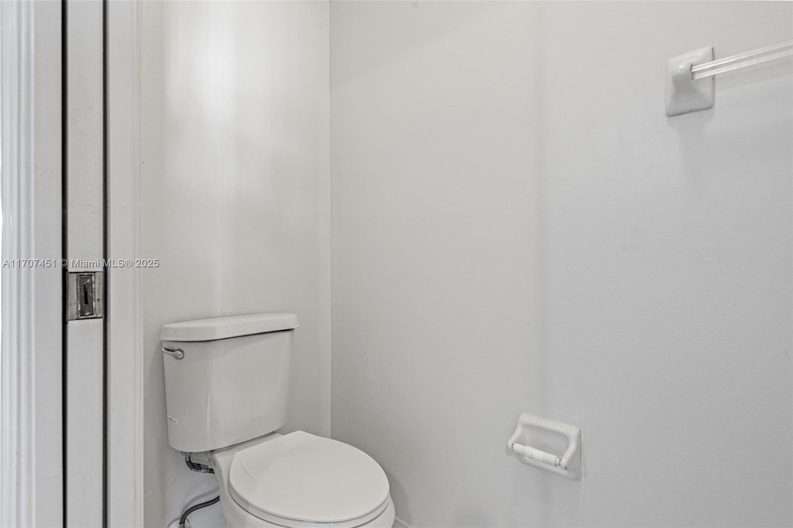 TOWNGATE CONDO TEN - Residential