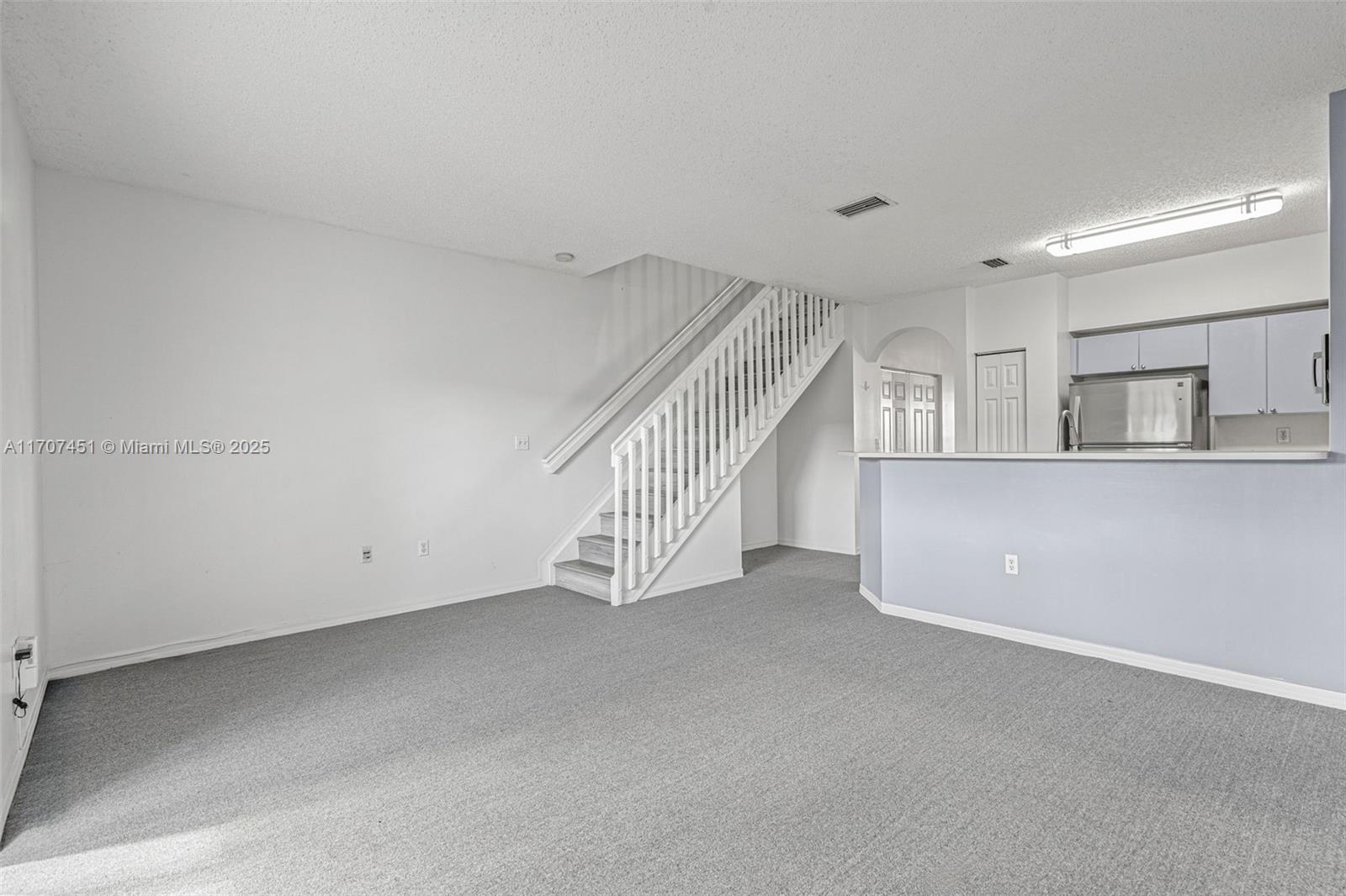 TOWNGATE CONDO TEN - Residential