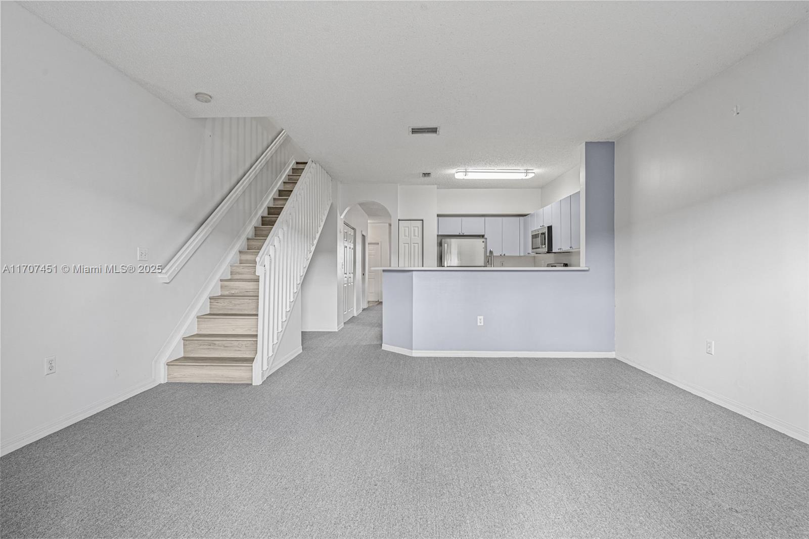 TOWNGATE CONDO TEN - Residential